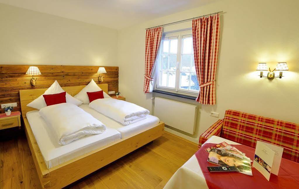 Hotel-Gasthof Adler 린다우 외부 사진